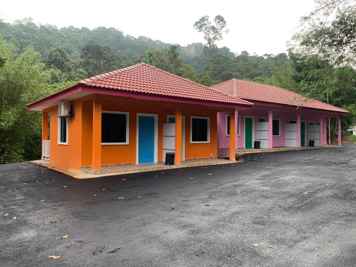 Chalet Latip D'Ayer Itam 호텔 Kampong Ayer Hitam  외부 사진
