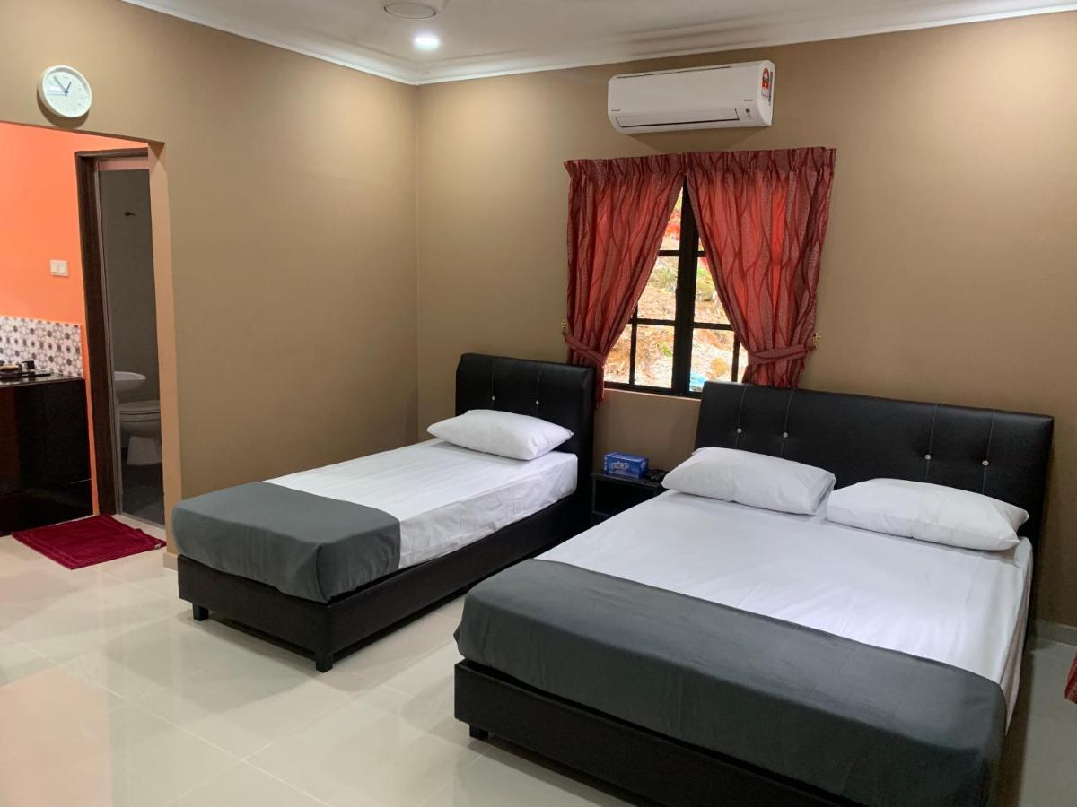 Chalet Latip D'Ayer Itam 호텔 Kampong Ayer Hitam  외부 사진